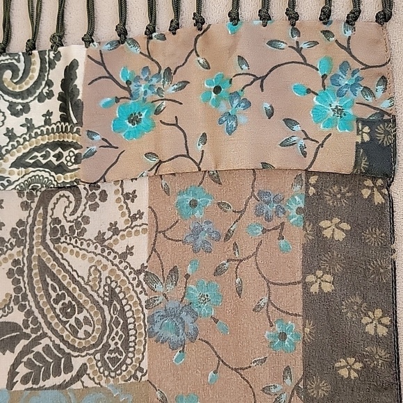 Elaine Gold for Collection Patch Print Polyester 60" Scarf with Fringe EUC - Picture 2 of 7